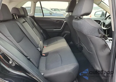 2022 Toyota Rav4 Le z USA, uszkodzony, nr VIN 2T3K1RFV1NC196922